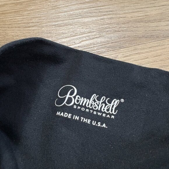 Bombshell Sportswear Scrunch Thigh-Highs Leggings black size M medium pocket - Picture 6 of 11